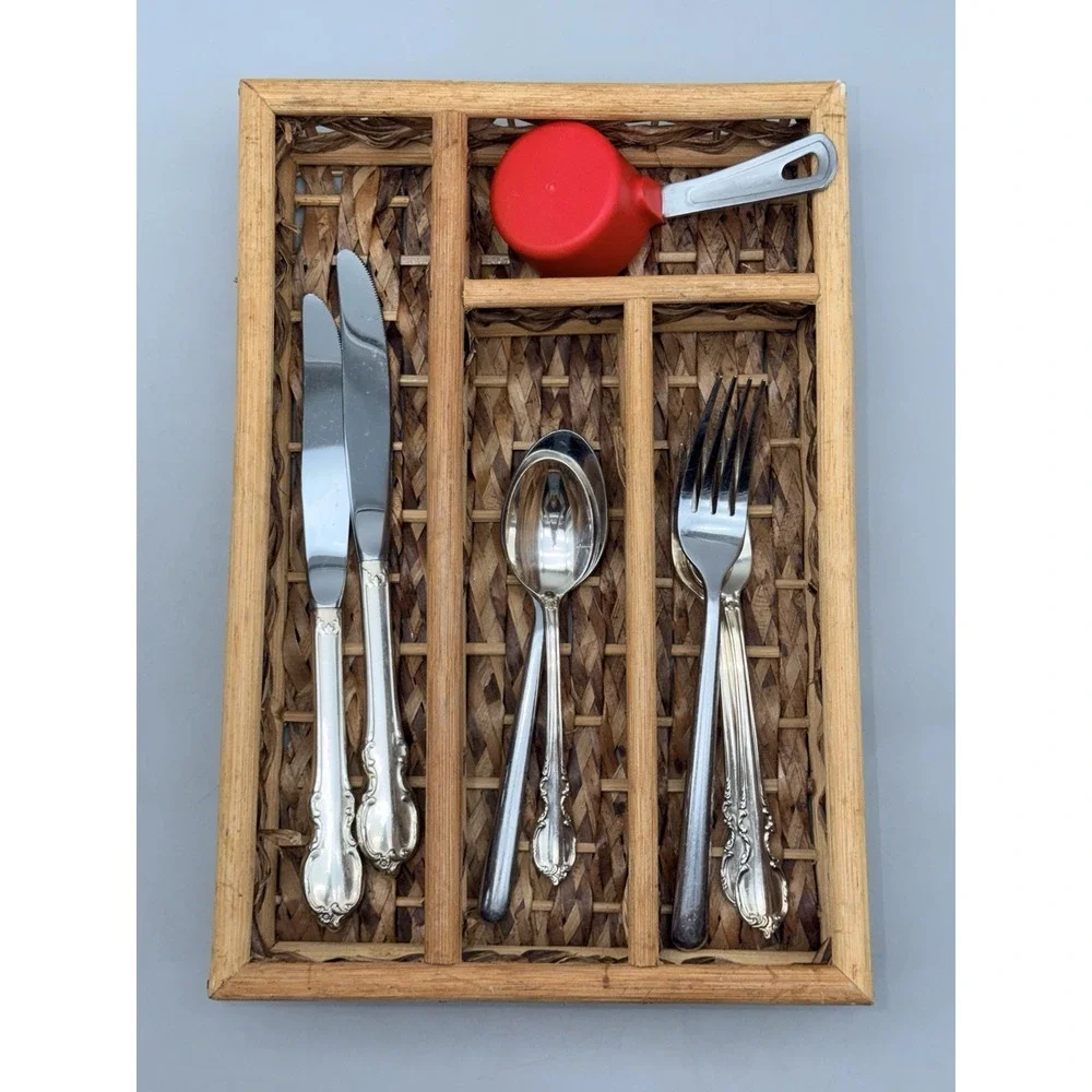 Vintage Woven Wicker Rattan Flatware Organizer Tray 4 Compartment Bamboo 12